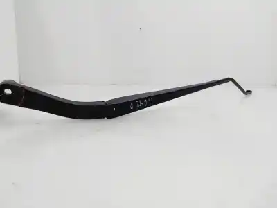Second-hand car spare part front right windshield wiper arm for opel insignia a sedán (g09) 2.0 cdti (69) oem iam references 13227399  