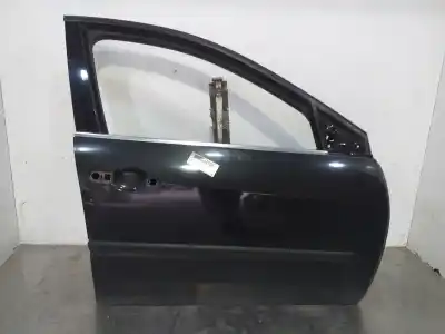 Recambio de automóvil de segunda mano de PUERTA DELANTERA DERECHA para RENAULT LAGUNA III BERLINA  referencias OEM IAM 801000025R  