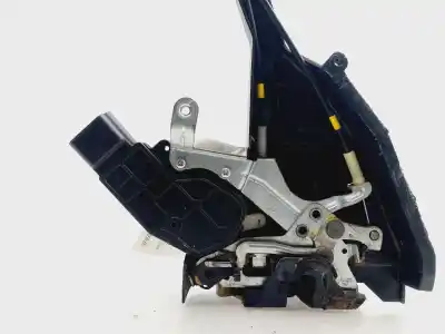 Second-hand car spare part rear right door lock for toyota corolla (_e12_) 1.4 d (nde120_) oem iam references 6933002081