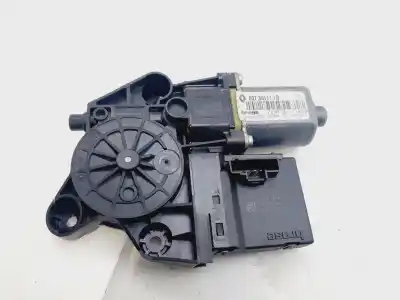 Автозапчасти б/у мотор стекла переднего правого за renault fluence 1.5 dynamique [1.5 ltr. - 78 kw dci diesel] ссылки oem iam 807301111r  