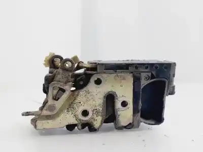 Second-hand car spare part left front door lock for daewoo lanos se oem iam references 96305409  