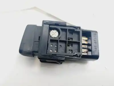 Peça sobressalente para automóvel em segunda mão interruptor 4 piscas - emergência por toyota hilux (kun) double cab 4x4 referências oem iam 157962   Peça sobressalente para automóvel em segunda mão interruptor 4 piscas - emergência por toyota hilux (kun) double cab 4x4 referências oem iam 157962