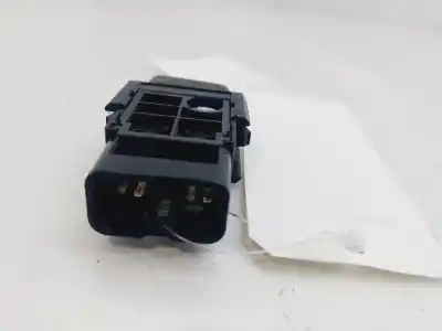 Peça sobressalente para automóvel em segunda mão interruptor 4 piscas - emergência por toyota hilux (kun) double cab 4x4 referências oem iam 157962   Peça sobressalente para automóvel em segunda mão interruptor 4 piscas - emergência por toyota hilux (kun) double cab 4x4 referências oem iam 157962