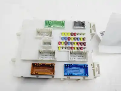 Second-hand car spare part fuse box unit for ford focus lim. (cb8) trend oem iam references dv6t14a073hl  