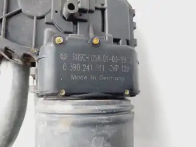 Second-hand car spare part front windshield wiper motor for renault clio ii fase i (b/cbo) 1.2 16v alize 75 cv / 55 kw oem iam references 0390241511
