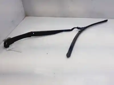 Second-hand car spare part left front windshield wiper arm for kia optima (jf) 1.7 crdi oem iam references 983503s300  