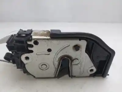 Second-hand car spare part left front door lock for bmw x5 (e70) 3.0d oem iam references 51217202143