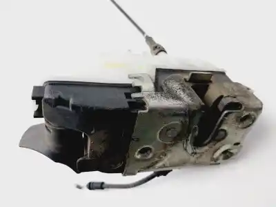 Second-hand car spare part LEFT FRONT DOOR LOCK for RENAULT MEGANE II BERLINA 5P  OEM IAM references 8200027776  