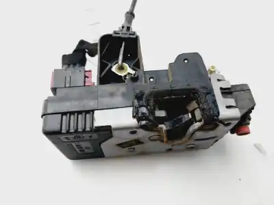 Pezzo di ricambio per auto di seconda mano serratura porta posteriore sinistra per opel corsa d sport riferimenti oem iam 13154793  
