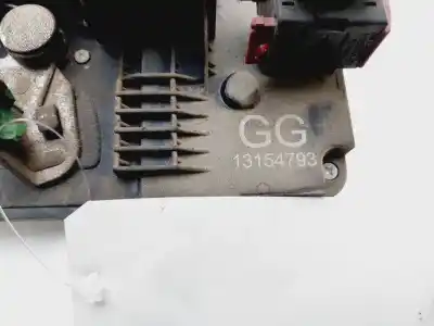 Pezzo di ricambio per auto di seconda mano serratura porta posteriore sinistra per opel corsa d sport riferimenti oem iam 13154793  