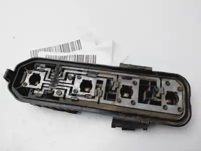Peça sobressalente para automóvel em segunda mão suporte de lâmpada por renault clio ii fase i (b/cbo) 1.2 16v alize 75 cv / 55 kw referências oem iam x65ph2  