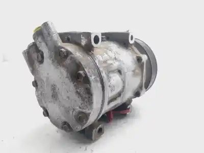 Second-hand car spare part air conditioning compressor for renault kangoo (f/kc0) rt oem iam references 7700100417d   Second-hand car spare part air conditioning compressor for renault kangoo (f/kc0) rt oem iam references 7700100417d