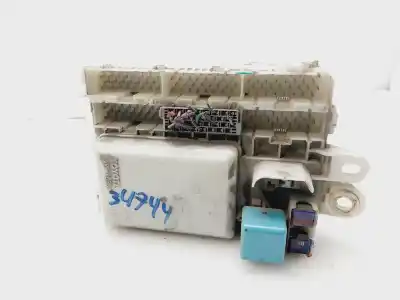 Second-hand car spare part FUSE BOX UNIT for TOYOTA HILUX (KUN)  OEM IAM references 4672142  