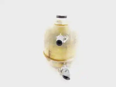 Second-hand car spare part coolant expansion tank for renault kangoo (f/kc0) rt oem iam references 7700836316 Second-hand car spare part coolant expansion tank for renault kangoo (f/kc0) rt oem iam references 7700836316