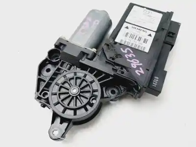 Автозапчасти б/у мотор заднего правого стекла за audi a4 b6 avant (8e5) 2.0 ссылки oem iam 8e0959802a  