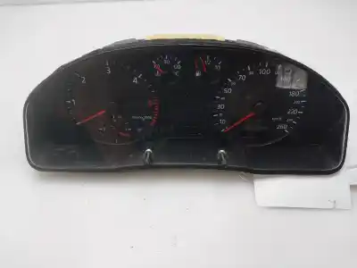 Second-hand car spare part dashboard for audi a4 avant (b5) 1.9 tdi quattro oem iam references 8d0919860e  