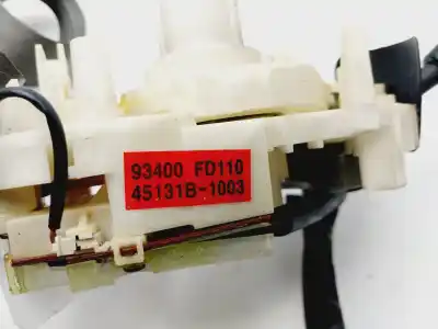 Pezzo di ricambio per auto di seconda mano controllo del volante per kia rio (bc) 1.5 ls berlina riferimenti oem iam 93400fd110