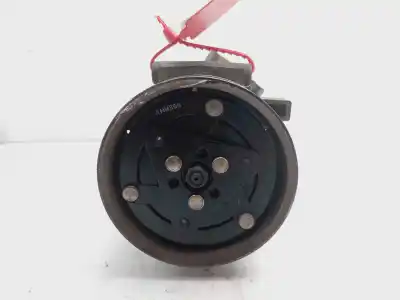 Second-hand car spare part air conditioning compressor for renault clio iii expression oem iam references 8200953359a  