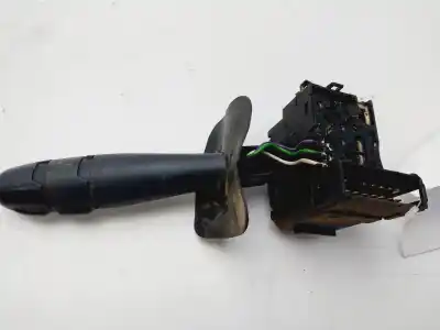 Second-hand car spare part headlights switch for renault clio ii fase ii (b/cb0) expression oem iam references 7701047551