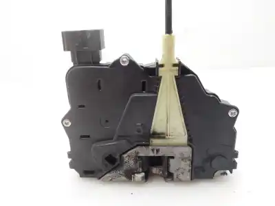 Second-hand car spare part left front door lock for opel corsa e selective oem iam references 13431841  