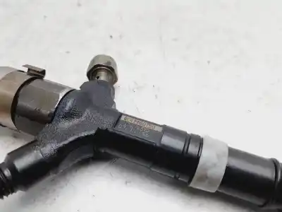 Recambio de automóvil de segunda mano de inyector para toyota land cruiser (j12) 3.0 turbodiesel referencias oem iam 2367030020