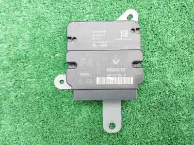 Автозапчастина б/у комплект подушки безпеки для renault captur adventure посилання на oem iam 682006438r  