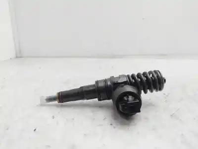 Автозапчастина б/у инжектор для skoda fabia combi (5j5) urban посилання на oem iam 038130073ag  