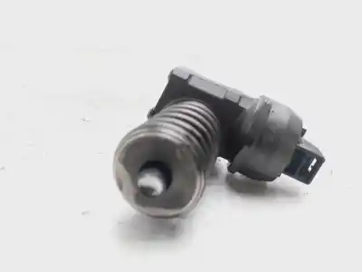 Автозапчастина б/у инжектор для skoda fabia combi (5j5) urban посилання на oem iam 038130073ag  