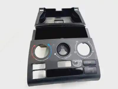 Pezzo di ricambio per auto di seconda mano console centrale per toyota corolla (_e12_) 1.4 d (nde120_) riferimenti oem iam 554111a250  