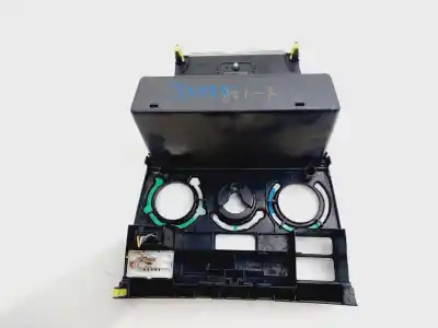 Second-hand car spare part center console for toyota corolla (_e12_) 1.4 d (nde120_) oem iam references 554111a250