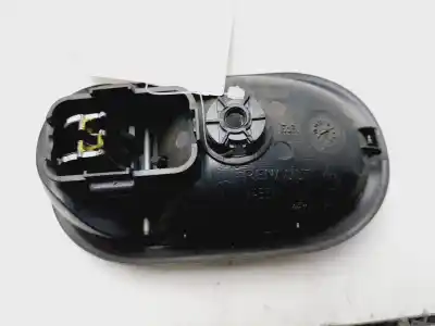 Second-hand car spare part interior right rear handle for renault clio iii expression oem iam references 8200310580  