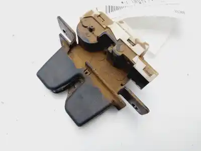 Pièce détachée automobile d'occasion COFFRE / SERRURE DE PORTE pour RENAULT MEGANE II CLASSIC BERLINA  Références OEM IAM 8200076240  