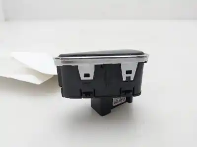 Second-hand car spare part switch for opel corsa e selective oem iam references 39031664  