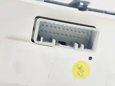 Second-hand car spare part multifunction display for renault clio iii expression oem iam references 280348139r  