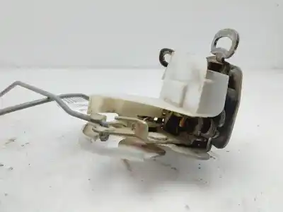 Second-hand car spare part LEFT FRONT DOOR LOCK for OPEL ASTRA F BERLINA  OEM IAM references 90493701  