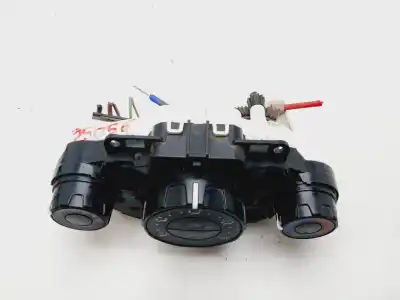 Peça sobressalente para automóvel em segunda mão comando de sofagem (chauffage / ar condicionado)  por ford fiesta (ccn) trend referências oem iam 8a6118549  