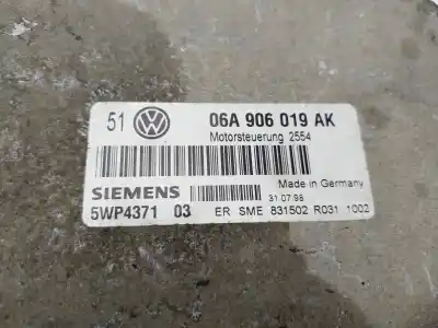 Second-hand car spare part ecu engine control for volkswagen golf iv berlina (1j1) g-akl oem iam references 06a906019ak  