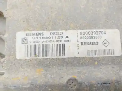 Pezzo di ricambio per auto di seconda mano CENTRALINA MOTORE per RENAULT CLIO II FASE II (B/CB0)  Riferimenti OEM IAM 8200392704  