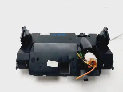 Автозапчастина б/у попільничка для jaguar s-type 2.7 v6 diesel cat посилання на oem iam 2r838104822a  