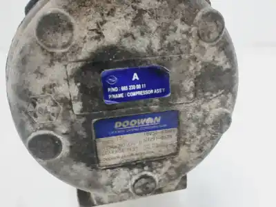 Second-hand car spare part AIR CONDITIONING COMPRESSOR for SSANGYONG RODIUS  OEM IAM references 180500390A  