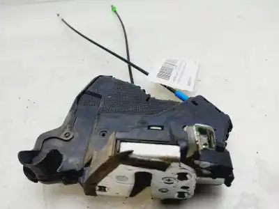 Peça sobressalente para automóvel em segunda mão fechadura da porta dianteira direita por toyota auris hybrid feel  edition referências oem iam 6903005131
