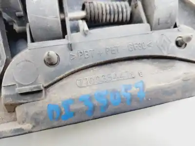 Автозапчастина б/у ліва передня зовнішня ручка для renault kangoo (f/kc0) rte посилання на oem iam 7700354478