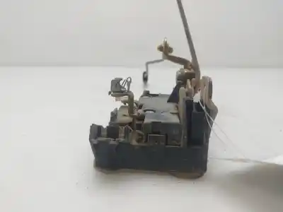 Автозапчасти б/у замок передней правой двери за renault kangoo (f/kc0) authentique 64 cv / 47 kw ссылки oem iam 7701044464   Автозапчасти б/у замок передней правой двери за renault kangoo (f/kc0) authentique 64 cv / 47 kw ссылки oem iam 7701044464