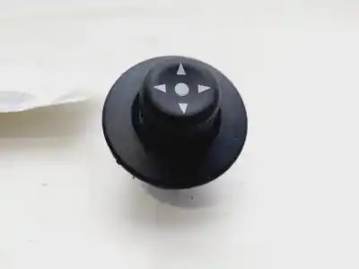 Second-hand car spare part rearview side mirror switch for peugeot partner (s2) totem oem iam references 185526