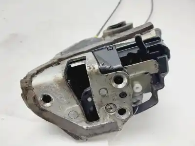 Second-hand car spare part rear left door lock for toyota auris active oem iam references 6906042021