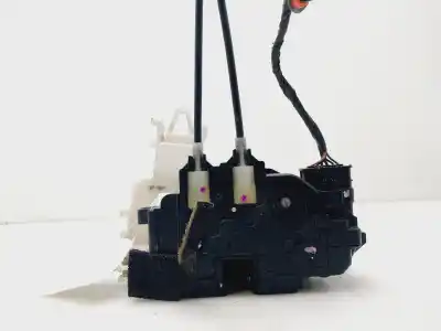 Peça sobressalente para automóvel em segunda mão fechadura da porta dianteira esquerda por hyundai i30 classic referências oem iam 813102l020