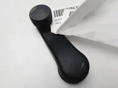 Second-hand car spare part rear right window crank handle for skoda fabia ii combi (545) 1.2 oem iam references 1h0837581d   Second-hand car spare part rear right window crank handle for skoda fabia ii combi (545) 1.2 oem iam references 1h0837581d