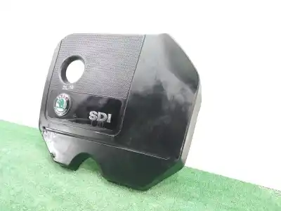 Pezzo di ricambio per auto di seconda mano COPERCHIO MOTORE per SKODA FABIA (6Y2/6Y3)  Riferimenti OEM IAM 038103925  
