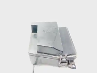 Second-hand car spare part fuse box unit for mazda premacy (cp) td active oem iam references 0139332g09  