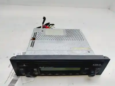 Pezzo di ricambio per auto di seconda mano IMPIANTO AUDIO / RADIO CD per AUDI A3 SPORTBACK (8P)  Riferimenti OEM IAM 8P0057186C  